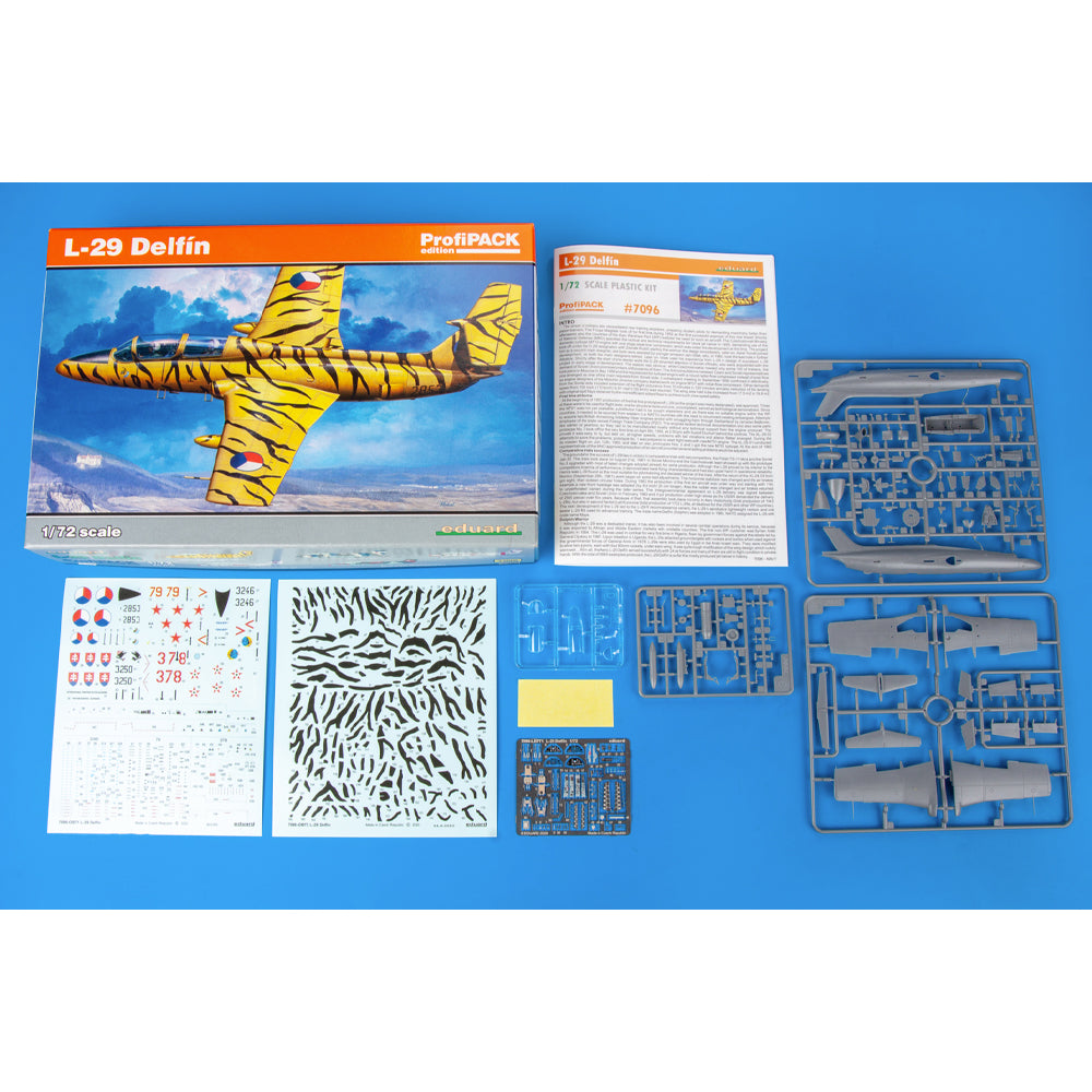 Eduard 7096 Aero L-29 Delfin ProfiPACK 1:72 Model Kit