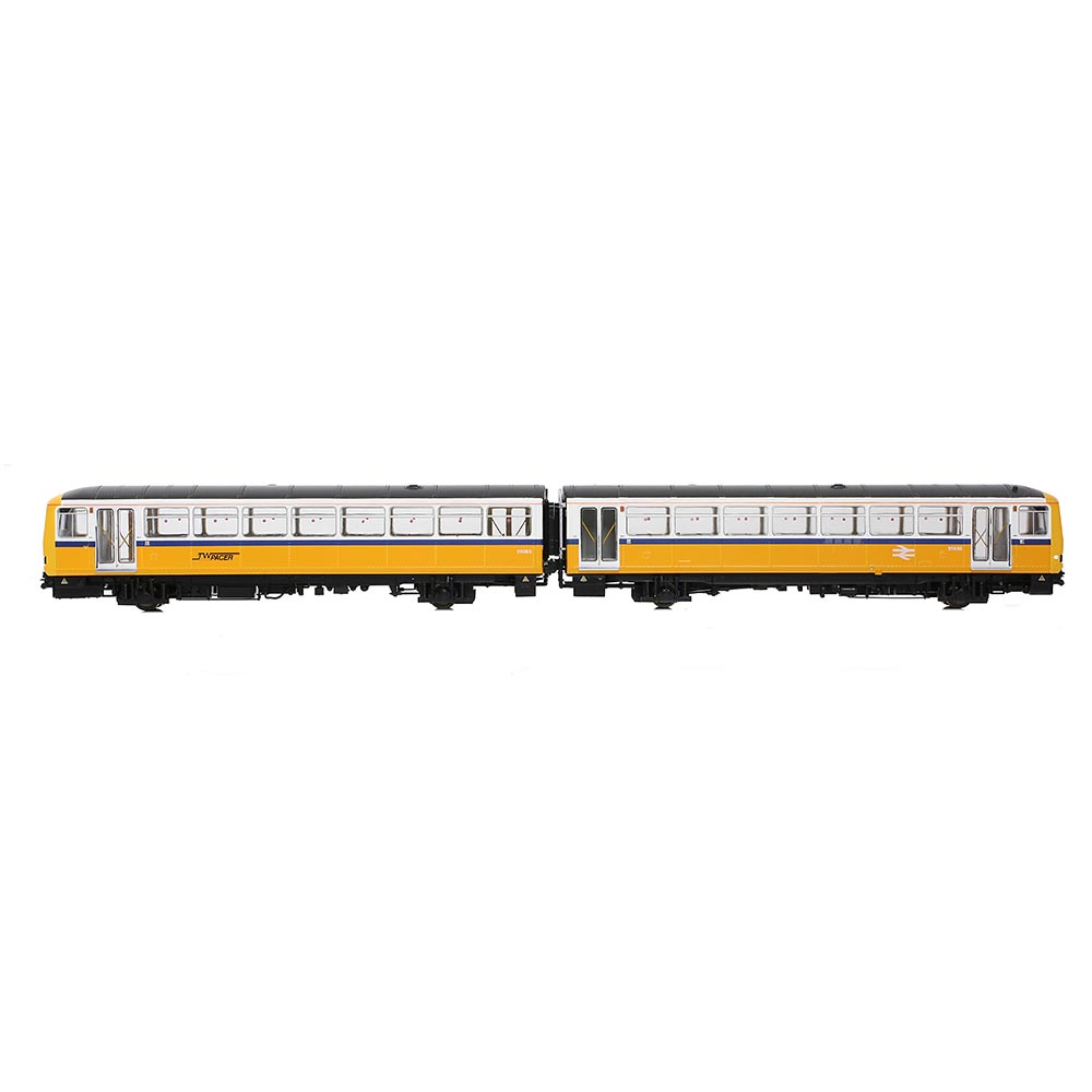 EFE Rail E83025 Class 143 2-Car DMU 143622 BR Tyne & Wear PTE OO Gauge