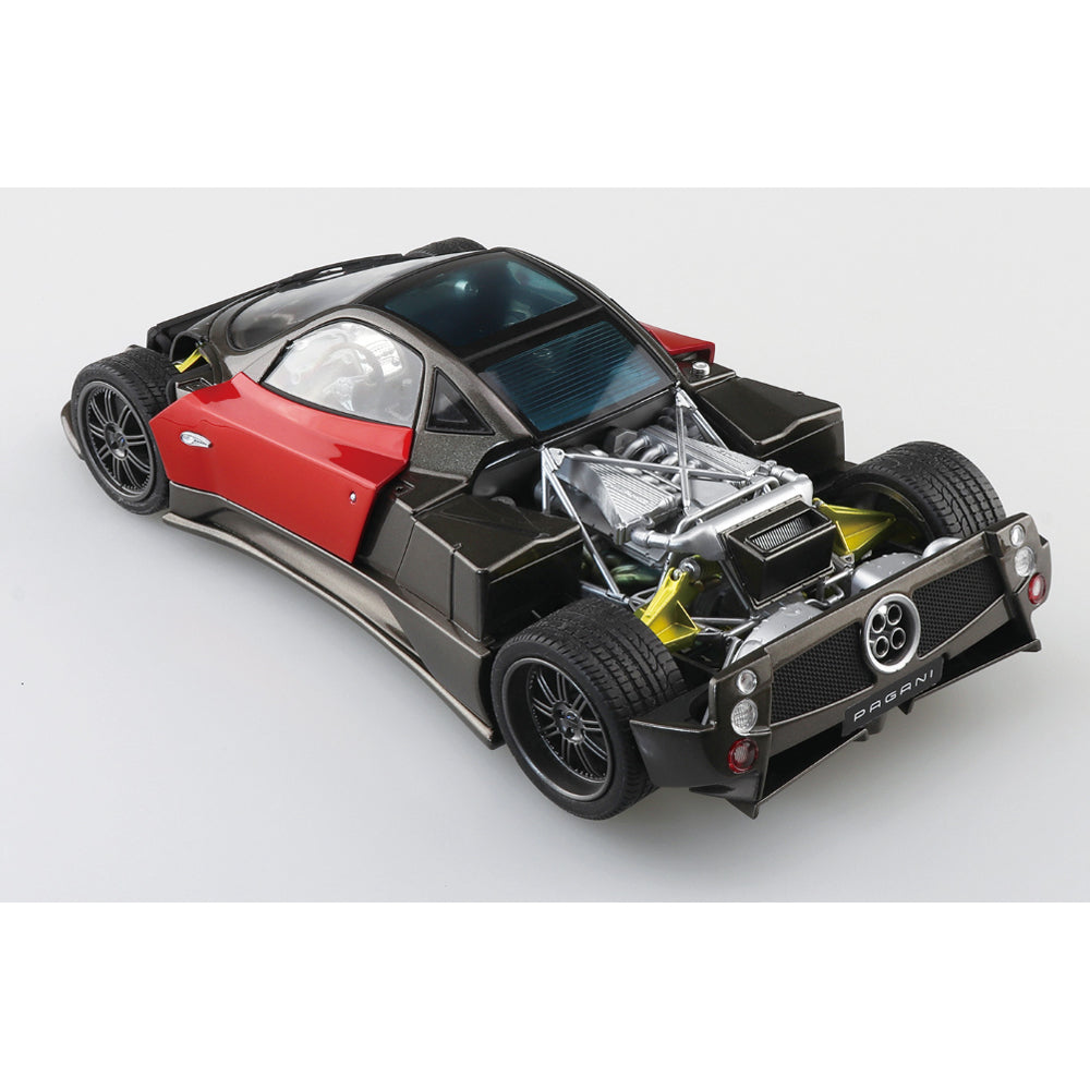 Aoshima 05603 2005 Pagani Zonda F1:24 Model Kit
