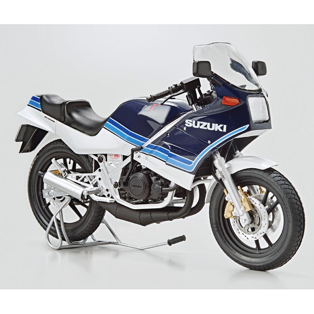 Aoshima 06322 Suzuki GJ21A RG250 F '84 1:12 Bike Model Kit