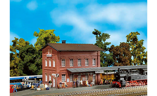 FALLER Waldbrunn Station Model Kit I HO Gauge 110099