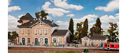 FALLER Volgelsheim Station Model Kit I HO Gauge 110121