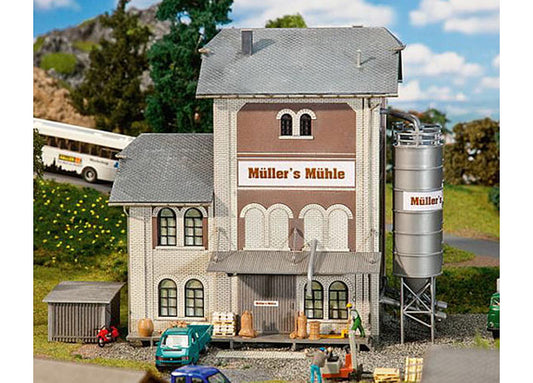 FALLER Industrial Mill Model Kit III HO Gauge 130228