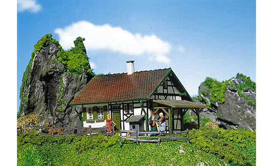 FALLER Half Timbered Chalet Model Kit I HO Gauge 130277