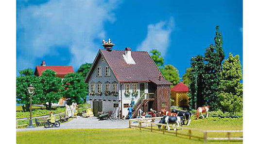 FALLER House w/ Storks Nest Model Kit I HO Gauge 130280
