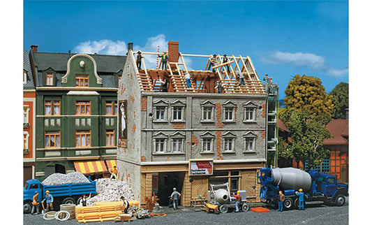 FALLER Town House Being Renovated Model Kit I HO Gauge 130456
