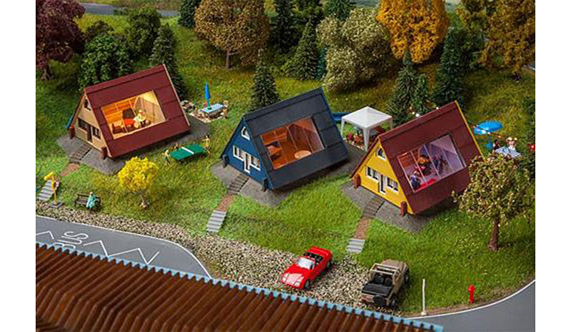 FALLER Holiday Homes Model Kit (3) III HO Gauge 130606