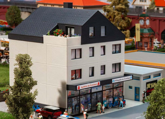 Faller Health Centre Kit IV FA130654 HO Gauge