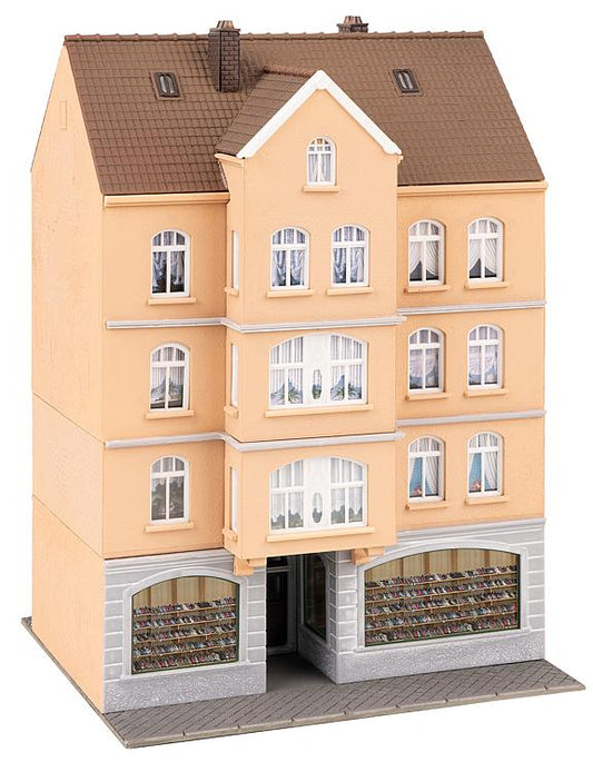 Faller Townhouse with Shoe Shop Building Kit HO Gauge 130706