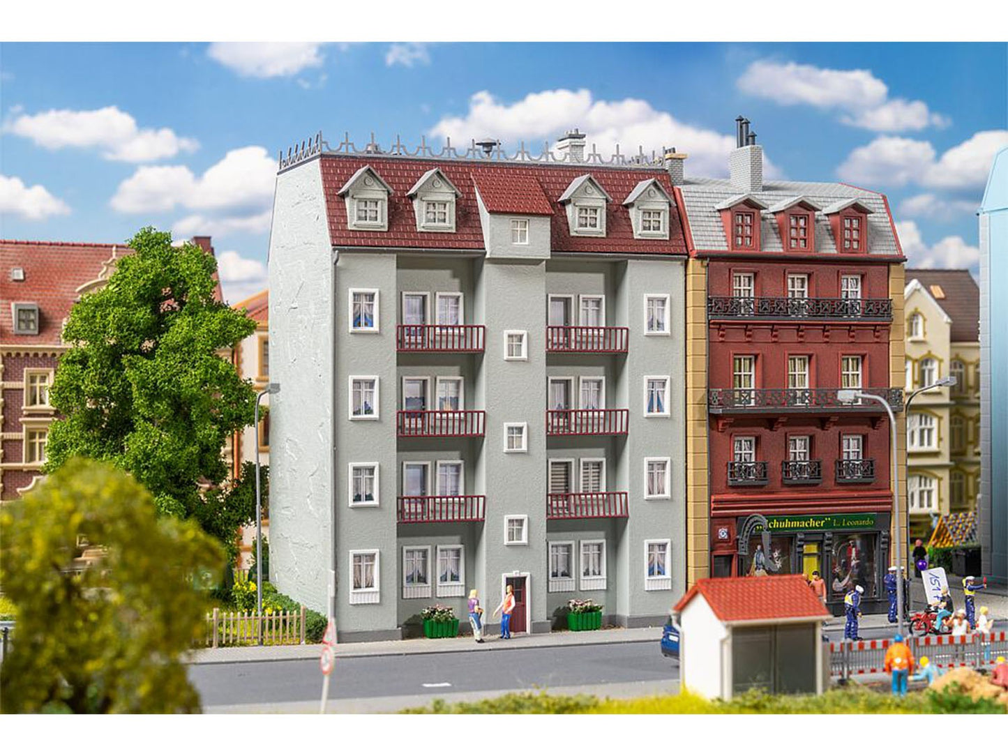 Faller FA130751 Pritzwalk Residential Building Kit IV HO Gauge
