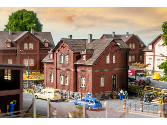 Faller FA130753 Bergmannsplatz 2 Residential House Kit II HO Gauge