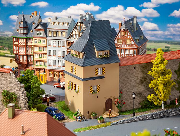 Faller Historical Townhouse Kit II FA130821 HO Gauge