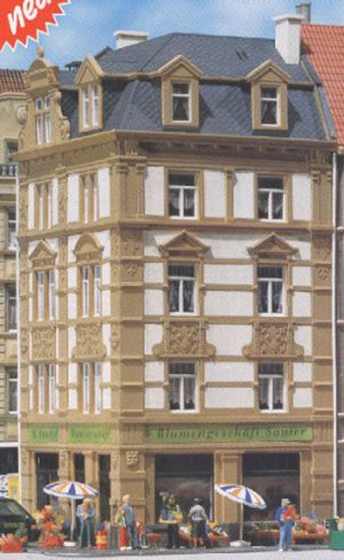 FALLER Goethstrasse 62 Town Cornerhouse Model Kit I HO Gauge 130916