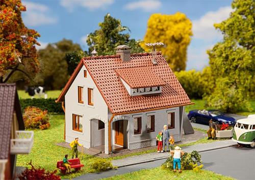 Faller One Family House Hobby Kit III FA131364 HO Gauge