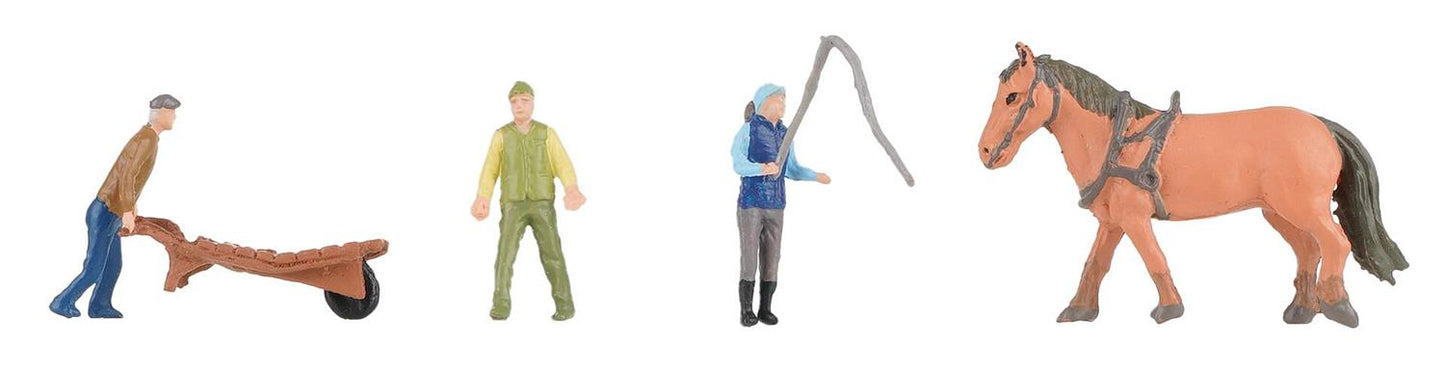 Faller At the Stables Figure Set FA151923 HO Gauge