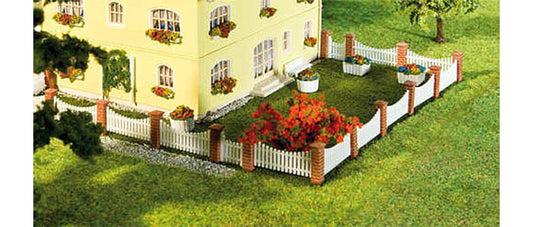 FALLER Front Garden Fencing Model Kit 385mm IV HO Gauge 180429