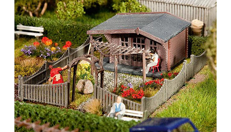 FALLER Allottment w/ Summerhouse Model Kit III HO Gauge 180491