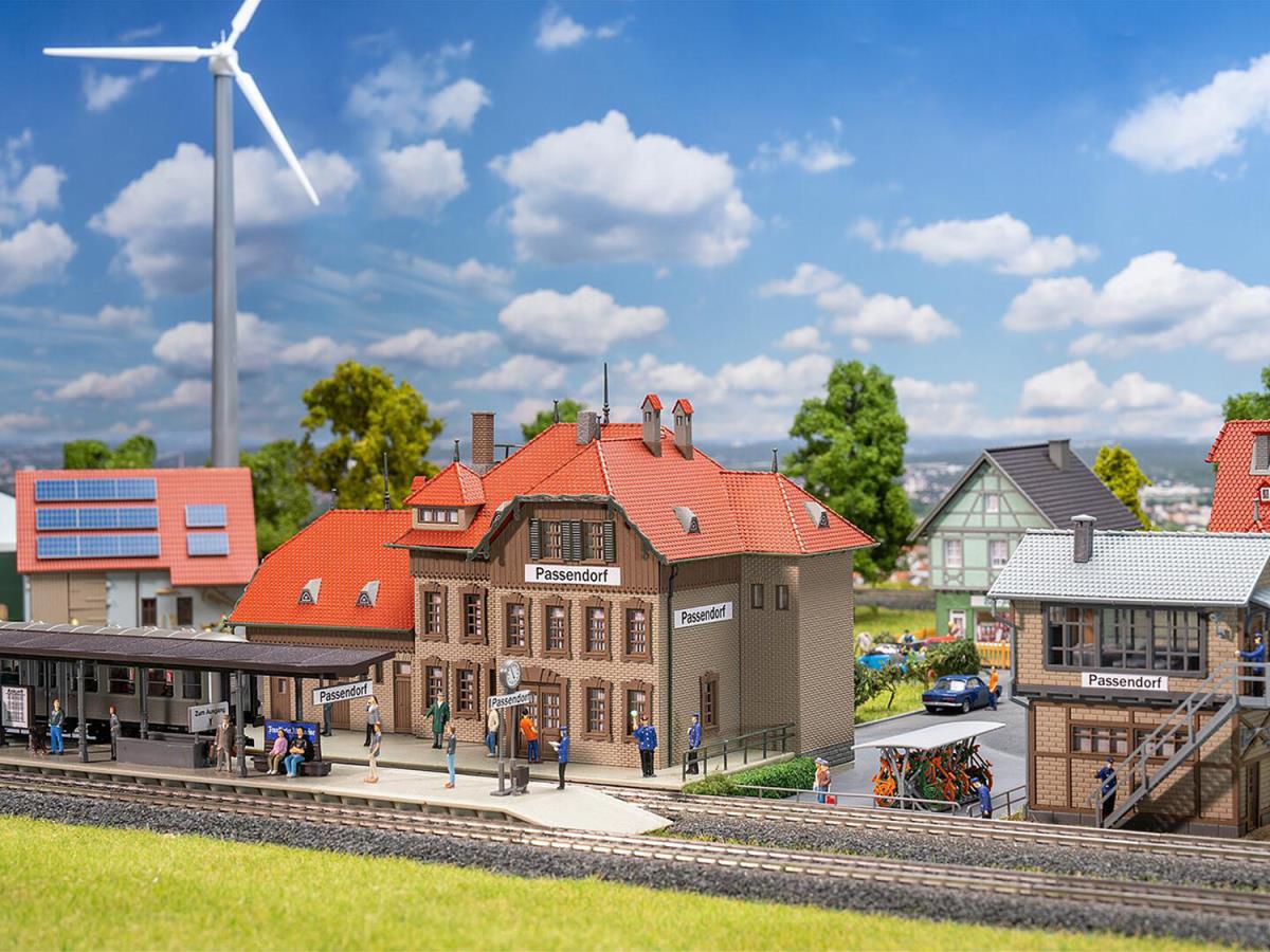 Faller 190035 Passendorf Station Kit Set III HO Gauge