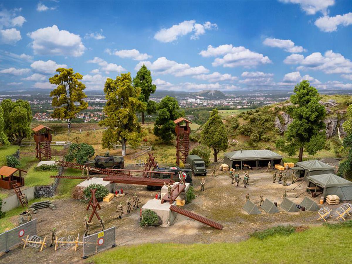 Faller 190039 Army Training Camp Kit Set V HO Gauge