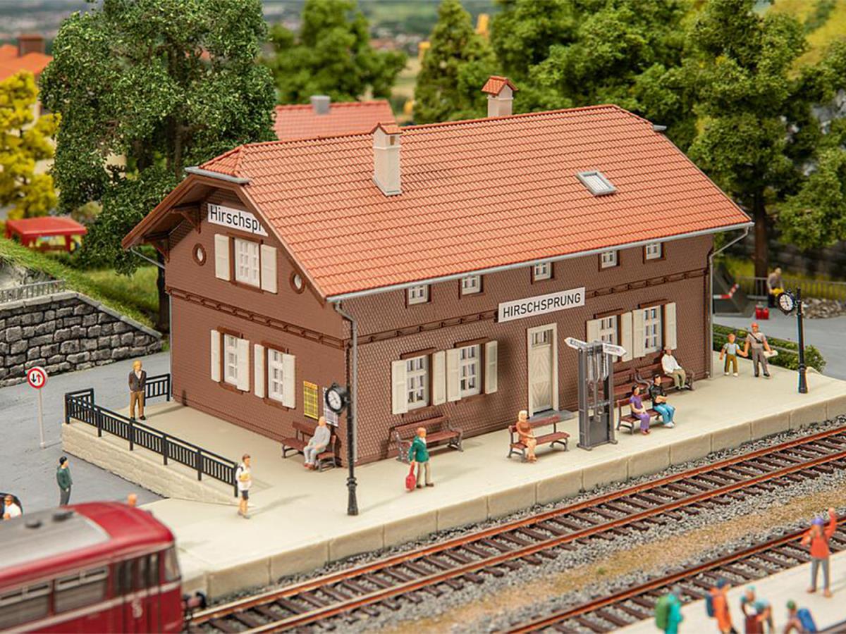 Faller Hirschsprung Station Model of the Month Kit II HO Gauge FA191822