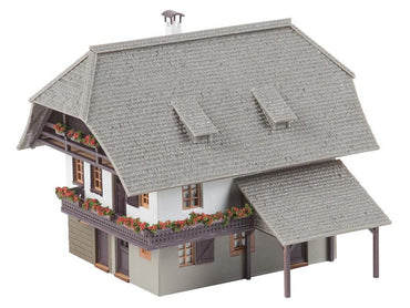 Faller FA191825 Oberprechtal Labourers House Model of the Month Kit I HO Gauge