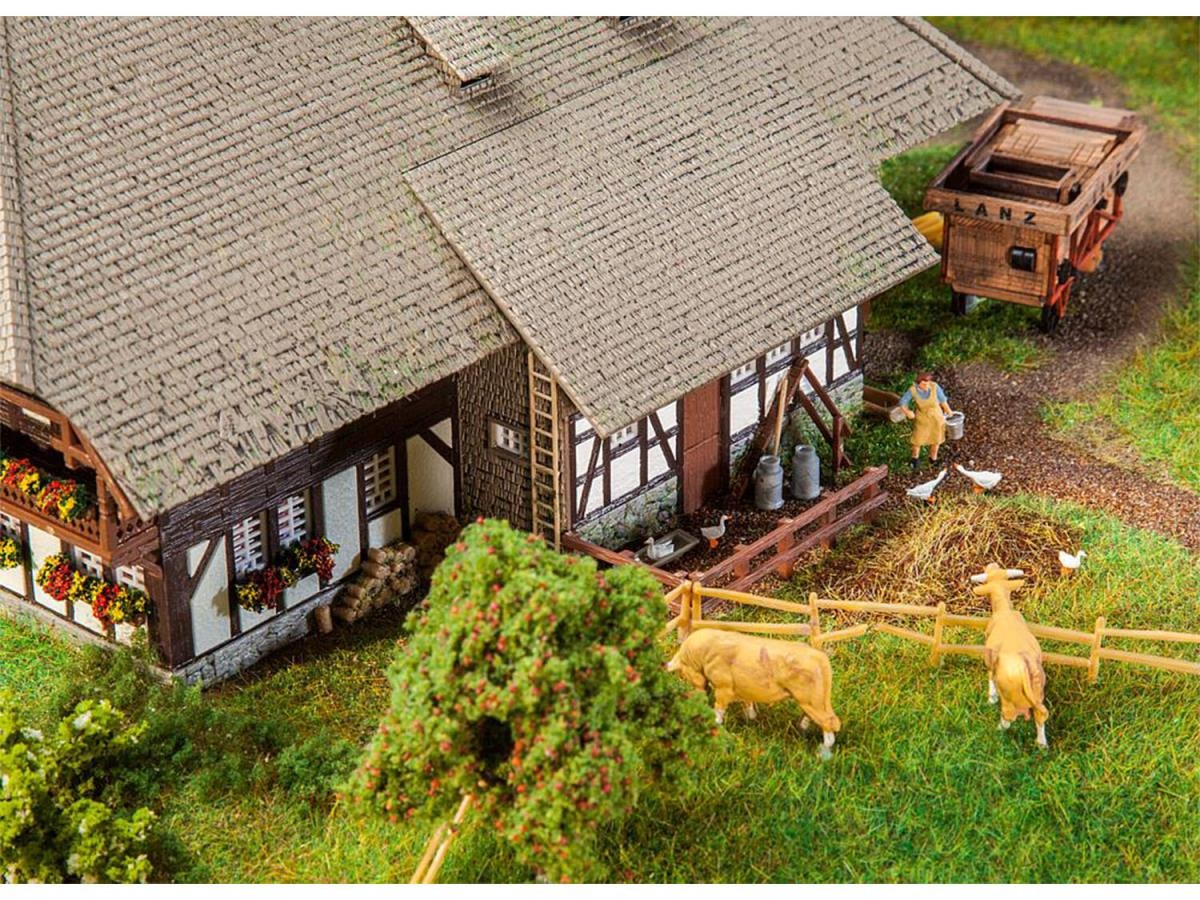 Faller FA191834 Black Forest Farm Model of the Month Kit I HO Gauge