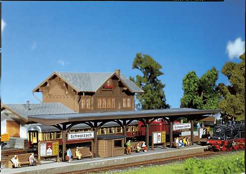 Faller Platform with Accessories Building Kit I N Gauge 222124