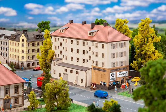 Faller Kandelhof Cinema Building Kit Z Gauge 282795