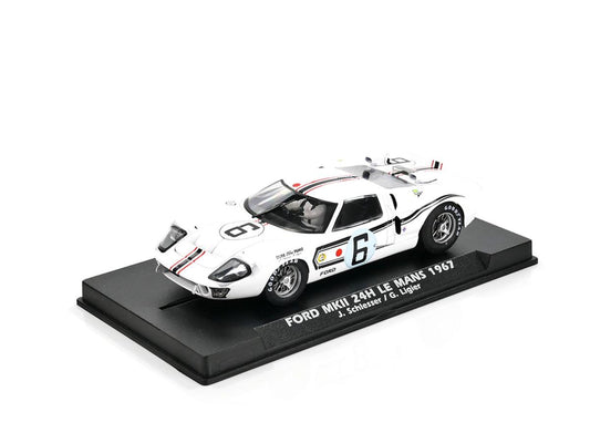 Fly Car Model Ford GT40 MkII Le Mans 1967 Schlesser/Ligier FLYELM08 1:32