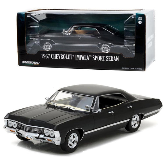 Greenlight 84035 1967 Chevrolet Impala Sedan Tuxedo Black 1:24 Diecast Model