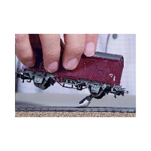 GAUGEMASTER Axle Hung Track Cleaning Pads - OO Scale (3) OO Gauge Track GM37