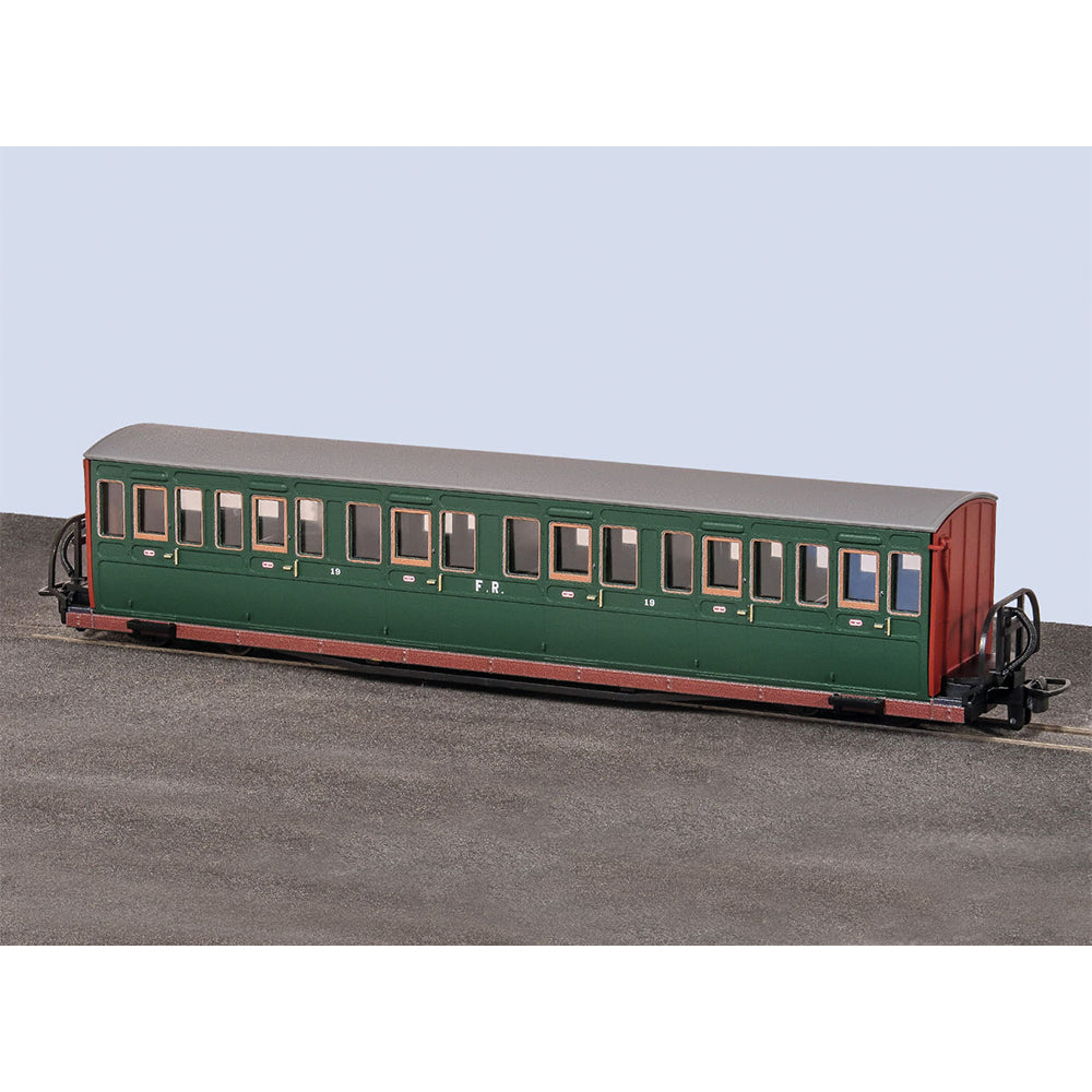 PECO GR-623A Long Coach, Col Stephens No.19 Bowsider OO9 Gauge