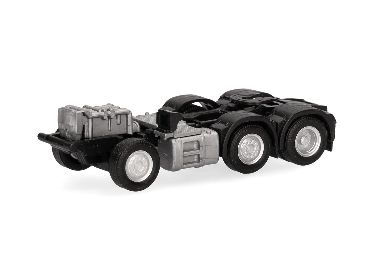 Herpa DAF XG/XG+ 3 Axle Rigid Tractor Chassis (2) HA086233 HO Gauge