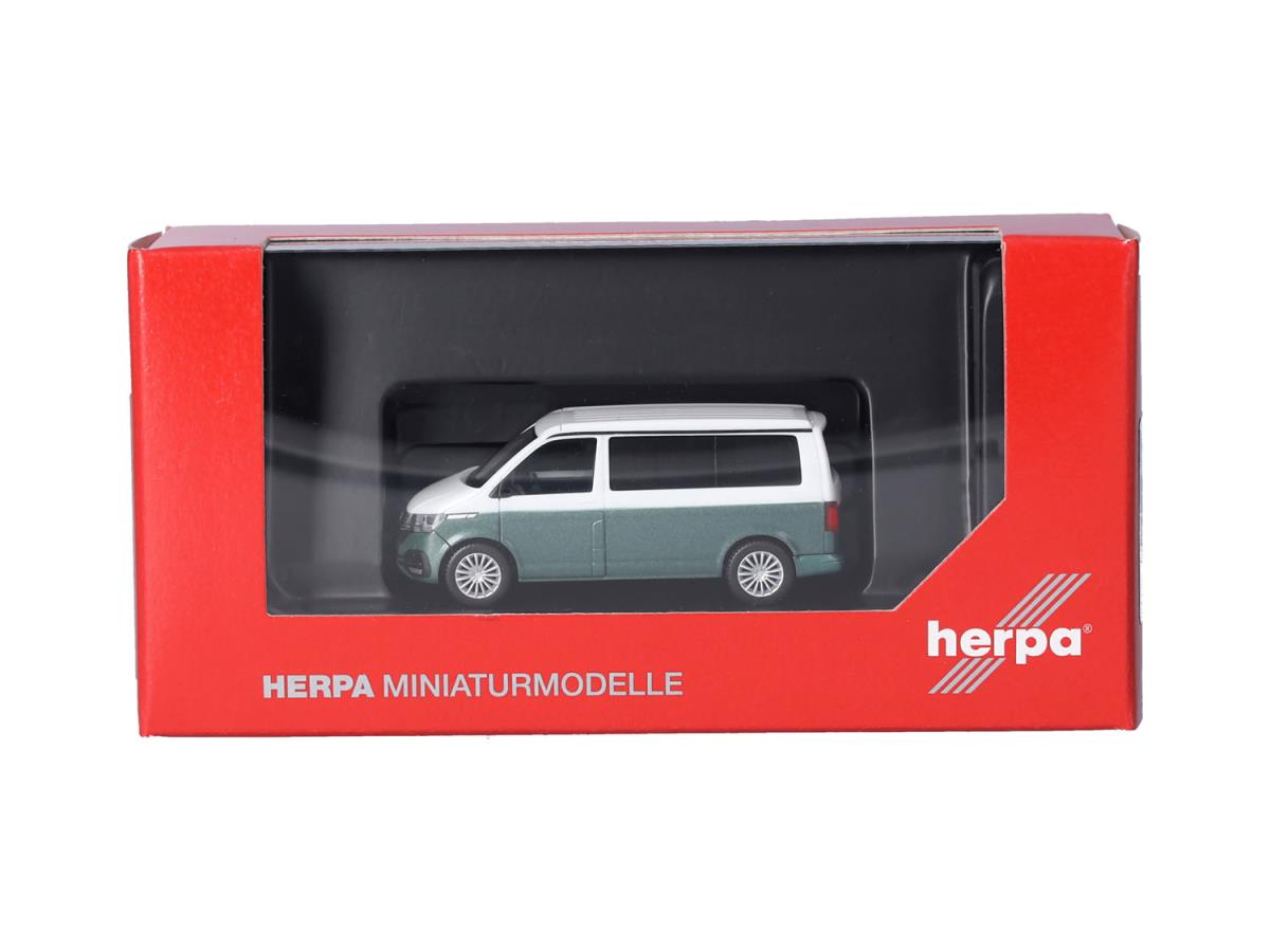 Herpa VW T6.1 California White/Bay Leaf Green Metallic HA096805-004 HO Gauge