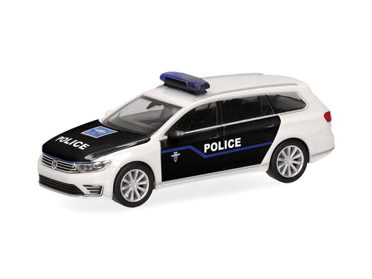 Herpa VW Passat Variant GTE Police Paris HA099097 HO Gauge