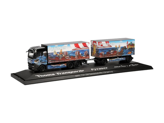 Herpa MAN TGX GM Beverage Box Semitrailer Pyraser III/Rudi Thoma 122337 HO Gauge