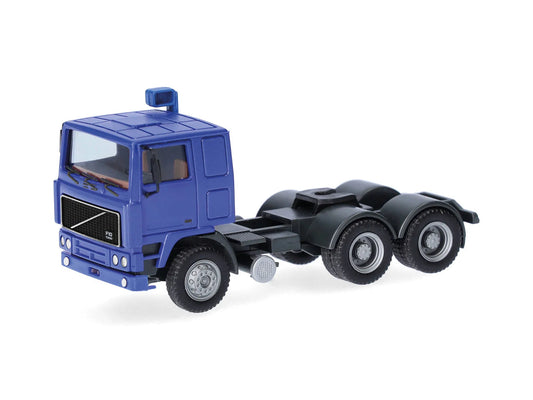 Herpa Volvo F10 Flat Roof 3 Axle Rigid Tractor Ultramarine Blue HA318082 HO
