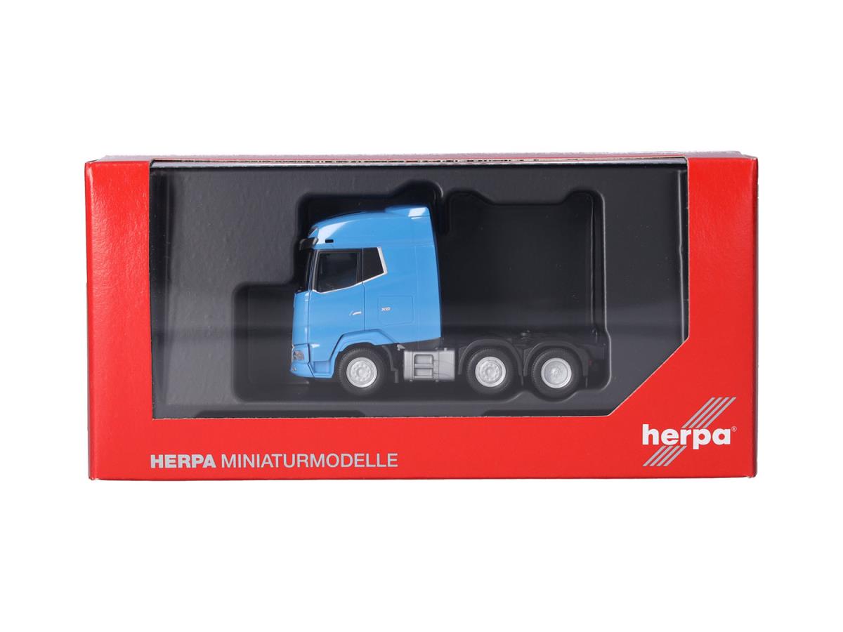 Herpa DAF XG 3 Axle Rigid Tractor Light Blue HA318983-002 HO Gauge