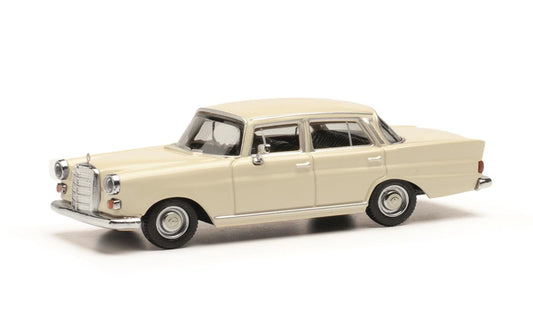 Herpa MB 200 Tail Fin Ivory HO Gauge HA420457-003