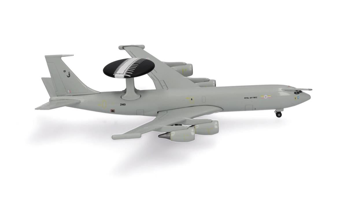 Herpa Boeing E-3D Sentry RAF Waddington ZH101 (1:500) HA536912