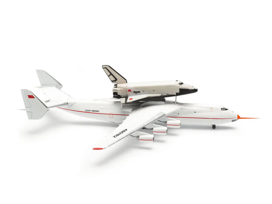 Herpa Antonov AN-225 Mriya & RKK Space Orbiter Set HA562874 1:400