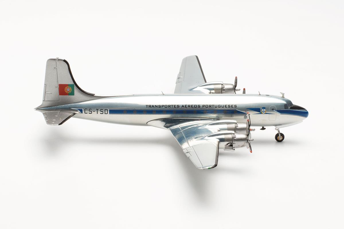 Herpa Wings Douglas DC-4 TAP Air Portugal CS-TSD (1:200) HA572453 1:200