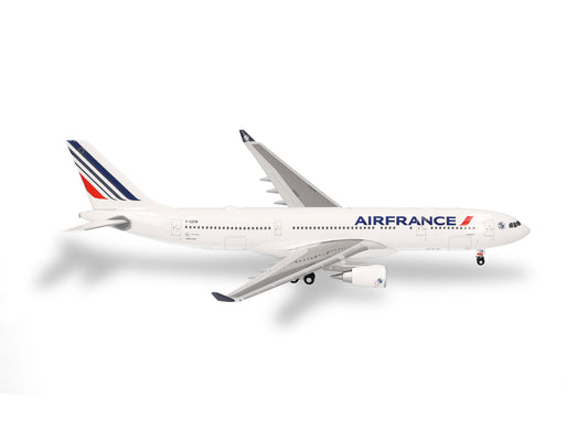 Herpa Airbus A330-200 Air France New F-GZCM Valencay (1:200) 1:200 HA572910