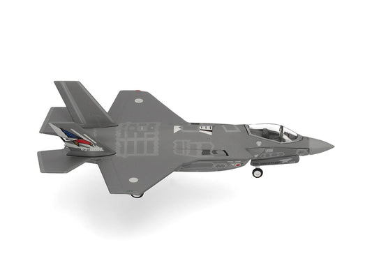 Herpa Wings Lockheed Martin F-35A Lightning II Japanese ASDF (1:200) HA573597