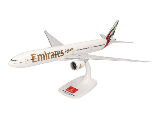Herpa Snapfit Boeing 777-300ER Emirates New A6-ENV (1:200) HA614306