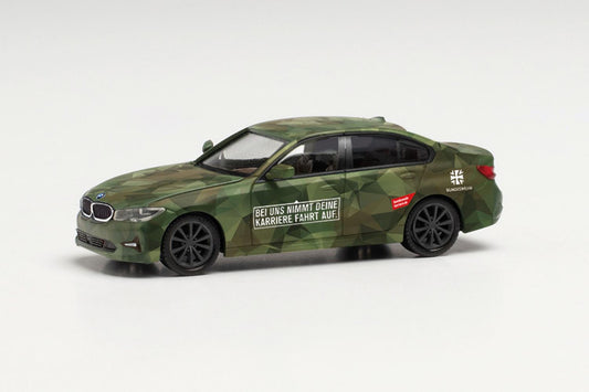 Herpa Military BMW 3 Series Limousine Camouflage Bundeswehr HA746885 HO Gauge