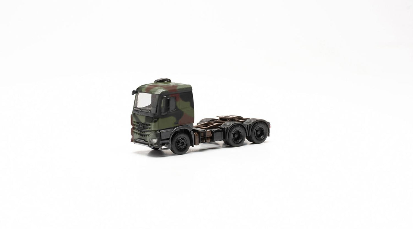 Herpa Military MB Arocs 6x4 Rigid Tractor Camouflage HA747028 HO Gauge