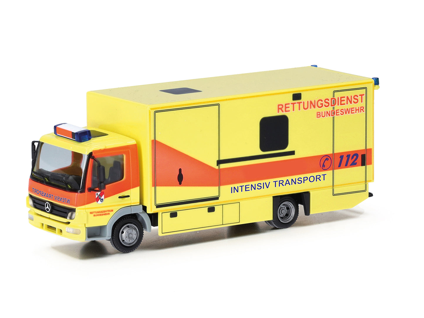 Herpa Military MB Atego 2008 Ambulance German Military Hospital 747097 HO Gauge