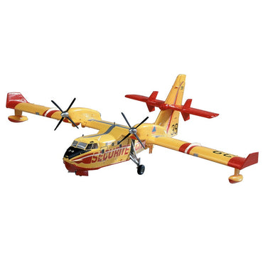 Heller 80370 Canadair CL-415 1:72 Model Kit