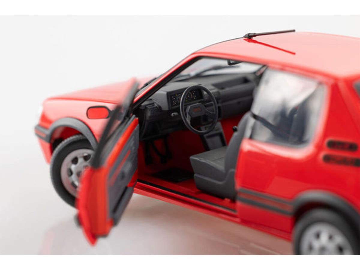 Heller 82705 Peugeot 205 GTI 1:24 Model Kit